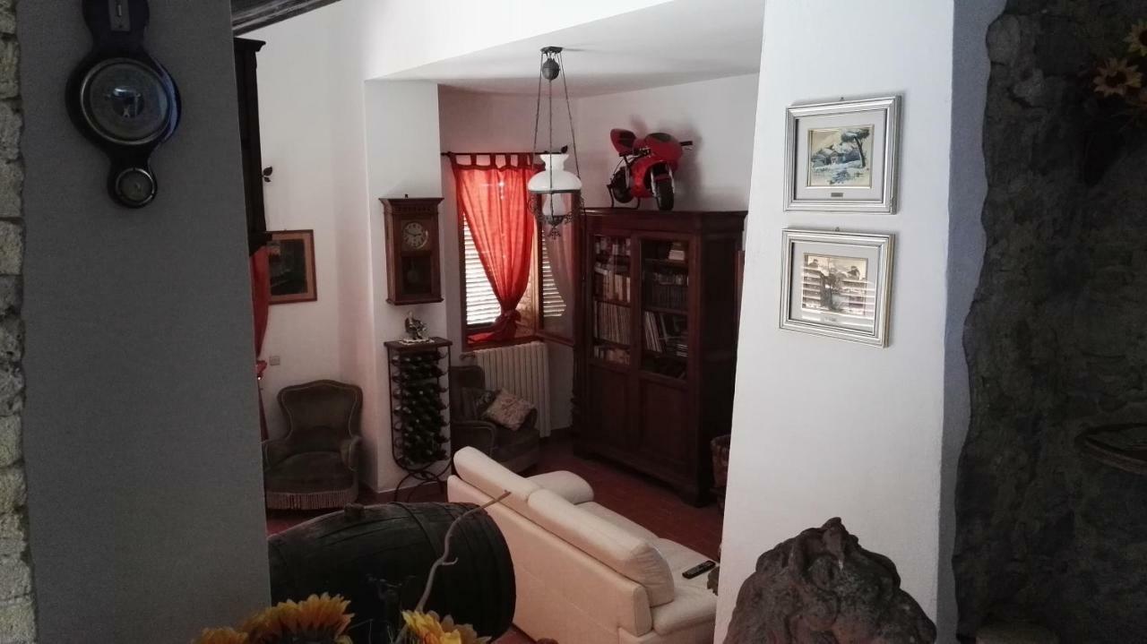 مبيت وإفطار Sant'Angelo in Colle Colombaio In Colle المظهر الخارجي الصورة
